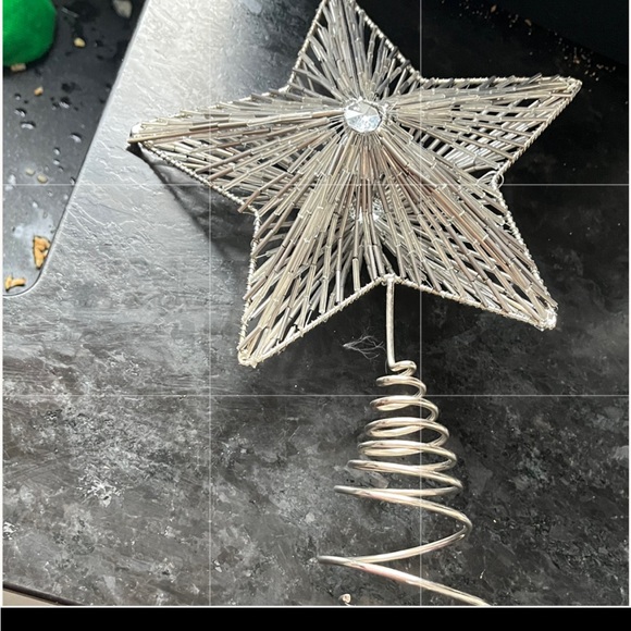 Silver Star Tree Topper - Picture 1 of 4